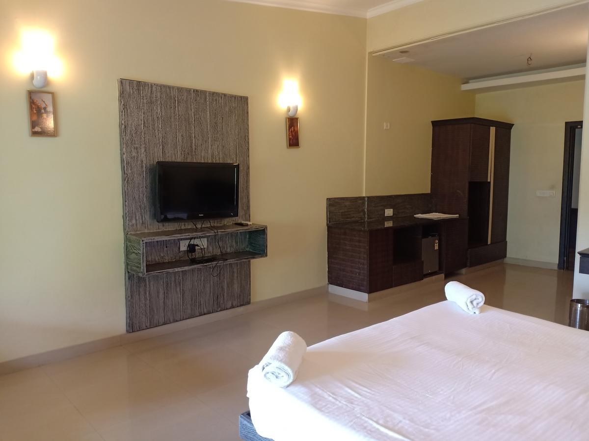 Mystica Resort Lonavala Bagian luar foto